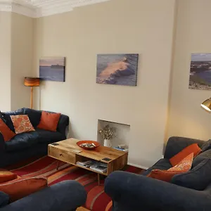 The Waves Bed & Breakfast Scarborough